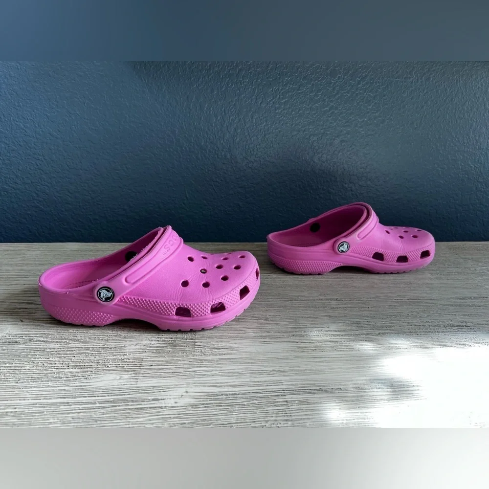 Crocs Big Kids Pink Clogs